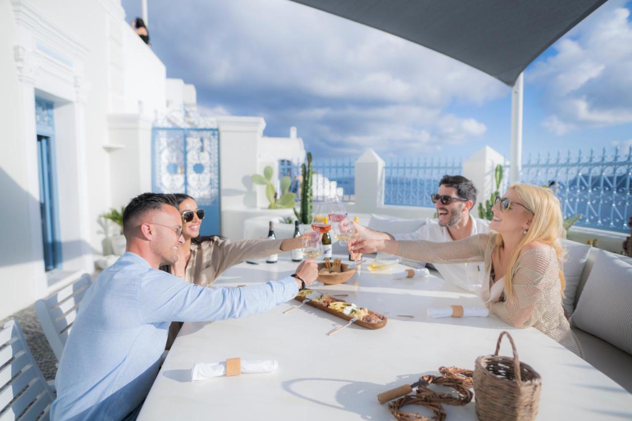 Oia Mansion Villa ภายนอก รูปภาพ